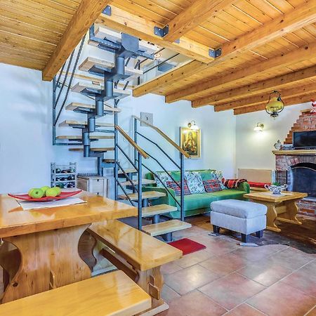 Stunning Home In Bribir With Kitchen Esterno foto